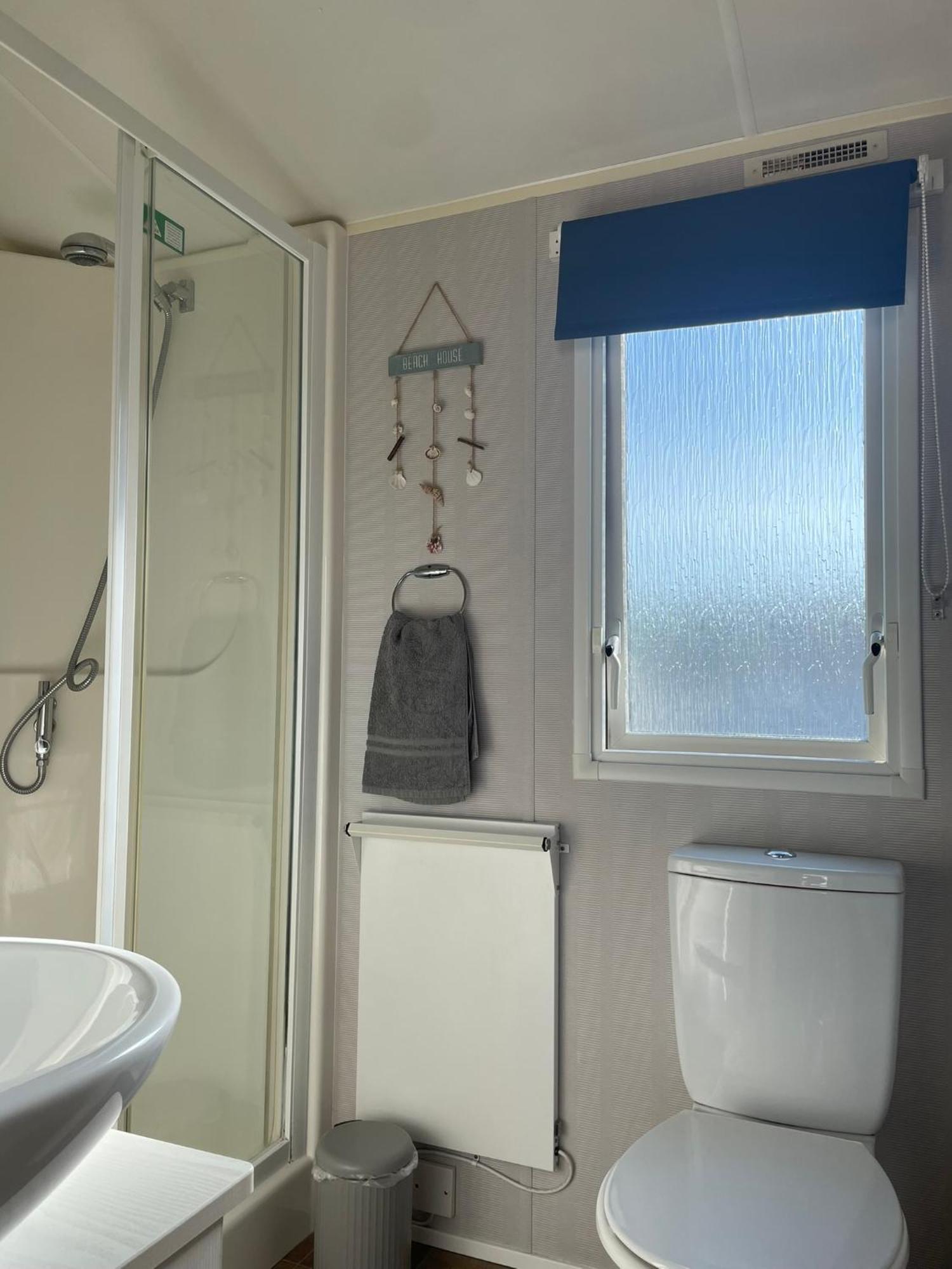 Rockley Park - Coral Hotel Poole Bagian luar foto