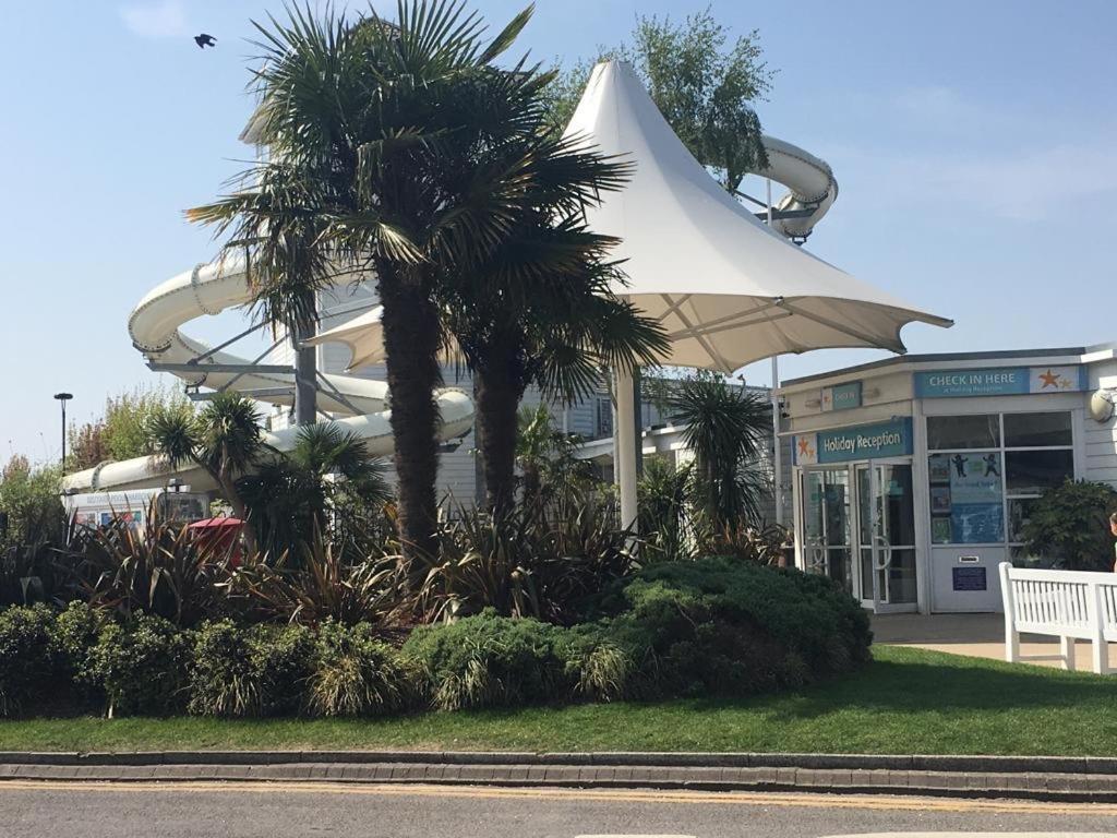 Rockley Park - Coral Hotel Poole Bagian luar foto