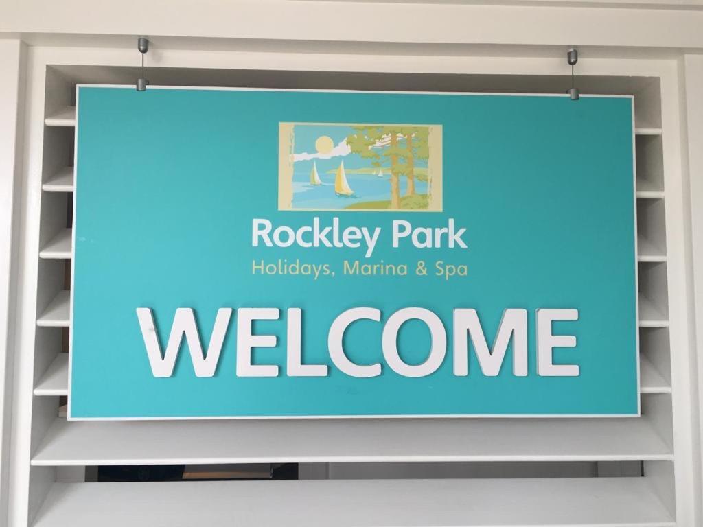 Rockley Park - Coral Hotel Poole Bagian luar foto